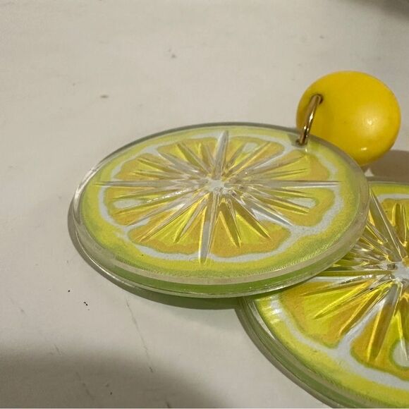Anthropologie  Yellow Lemon Slice Earrings lemon earrings summer style - Picture 2 of 7